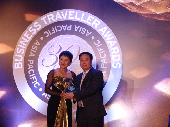 國航獲選2012“最佳中國籍航空公司”獎