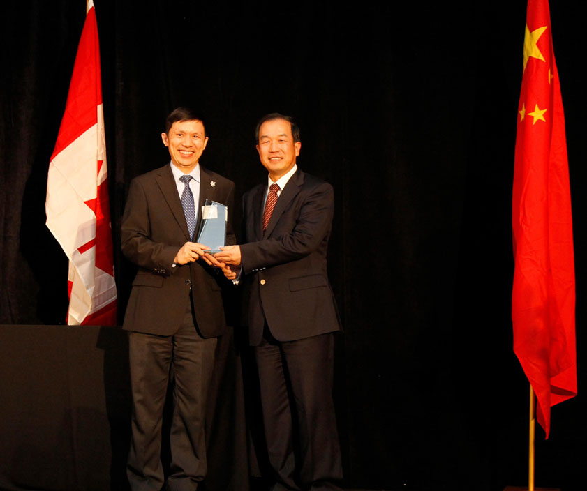 國航榮獲加中貿易理事會“傑出企業獎”
